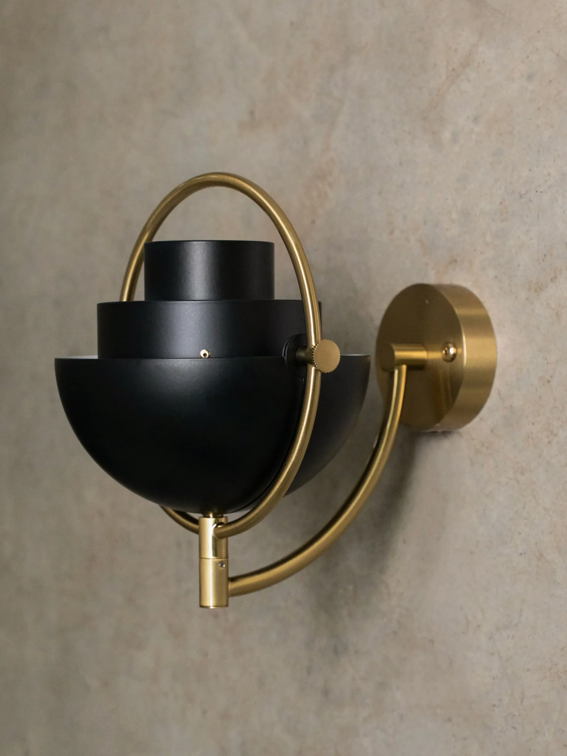 Applique con spina Multi-Lite