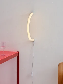 Applique Flex Mount
