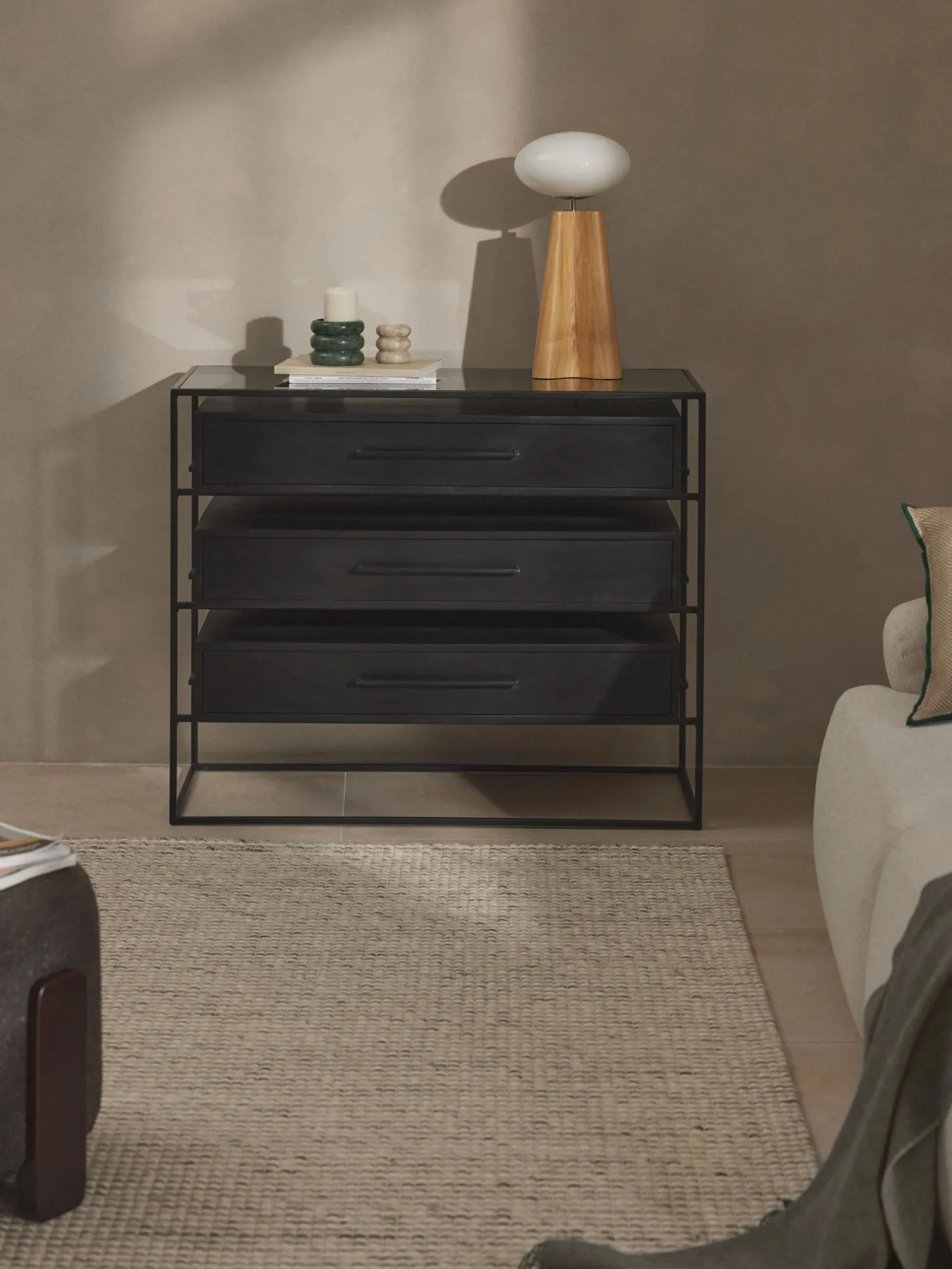 Cassettiera in legno di mango Lyle