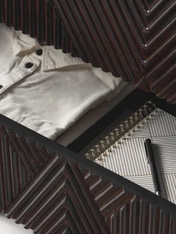 Cassettiera in legno di mango Louis