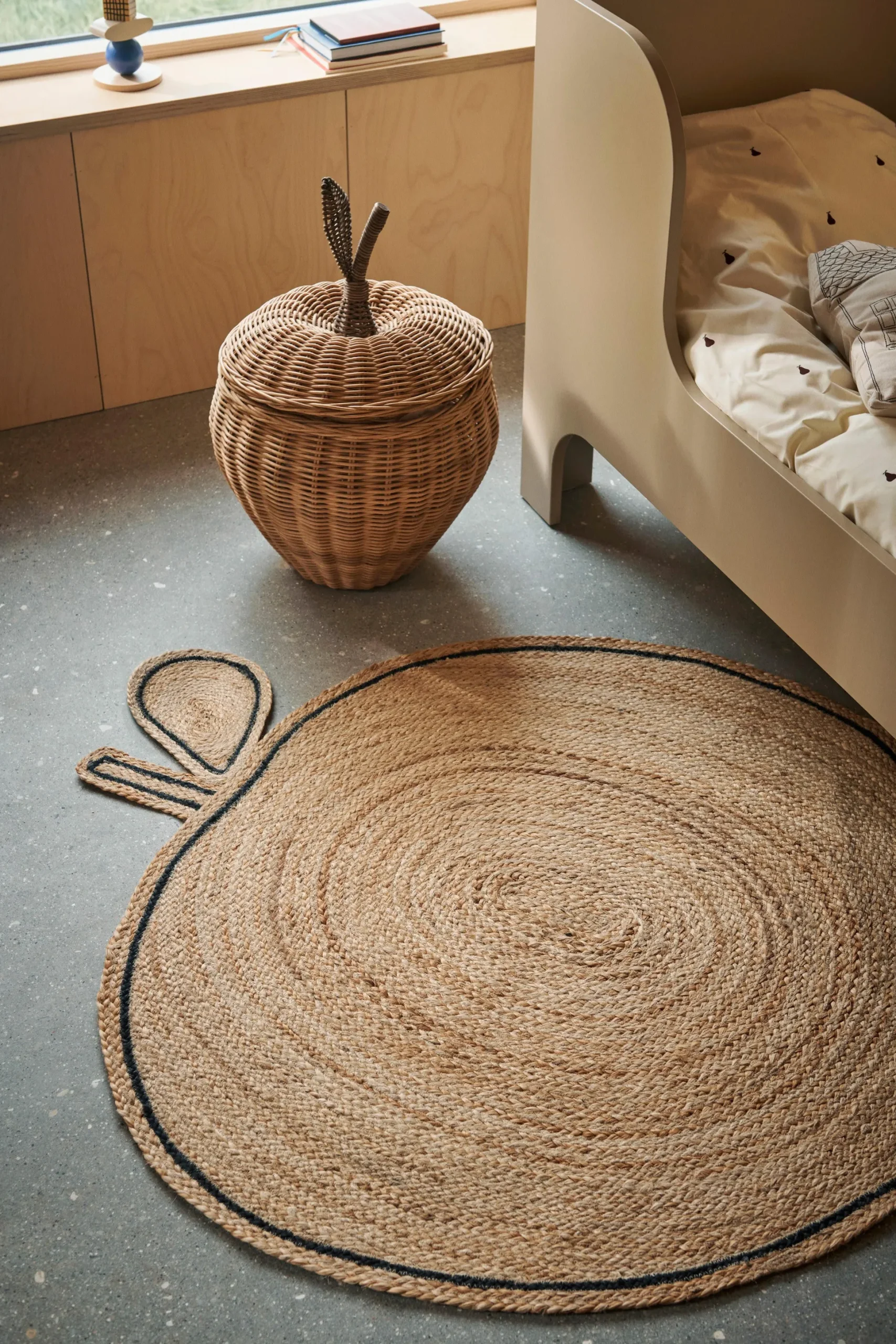 Cesto in rattan fatto a mano Apple