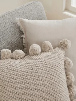 Copricuscino a maglia con pompon Molly