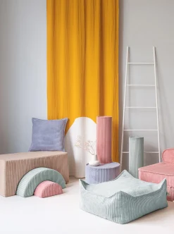 Cuscino da pavimento per bambini in velluto a coste Sugar
