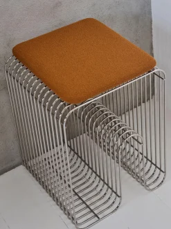 Cuscino seduta per sgabello in bouclé Curva