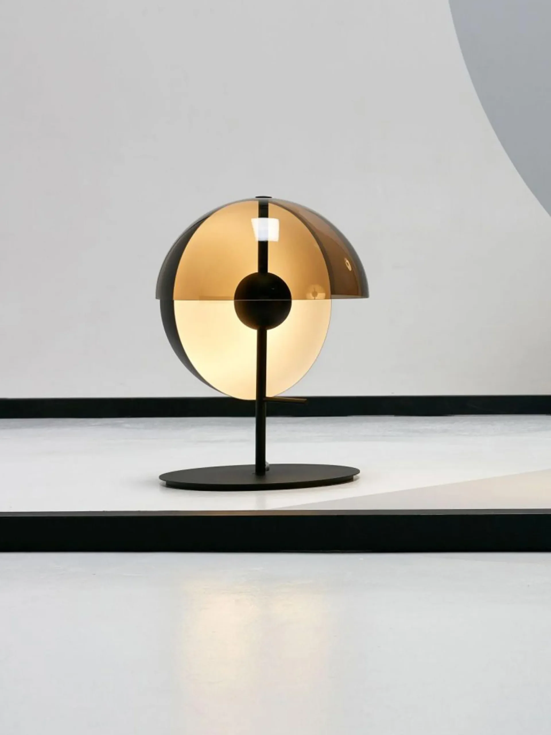 Lampada da tavolo a LED con luce regolabile Theia