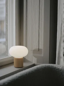 Lampada da tavolo piccola portatile Karl-Johan, luce regolabile