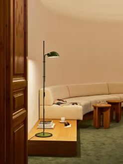 Lampada da terra piccola con paralume orientabile Funiculí