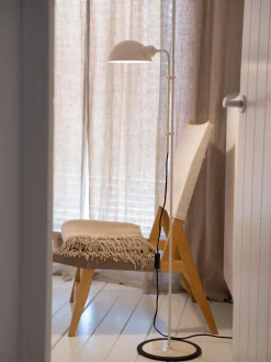 Lampada da terra piccola con paralume orientabile Funiculí