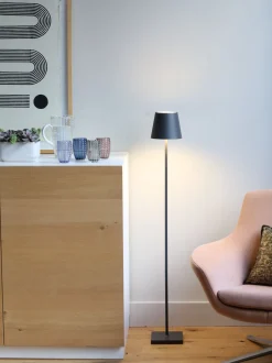 Lampada da terra portatile a LED con luce regolabile Poldina