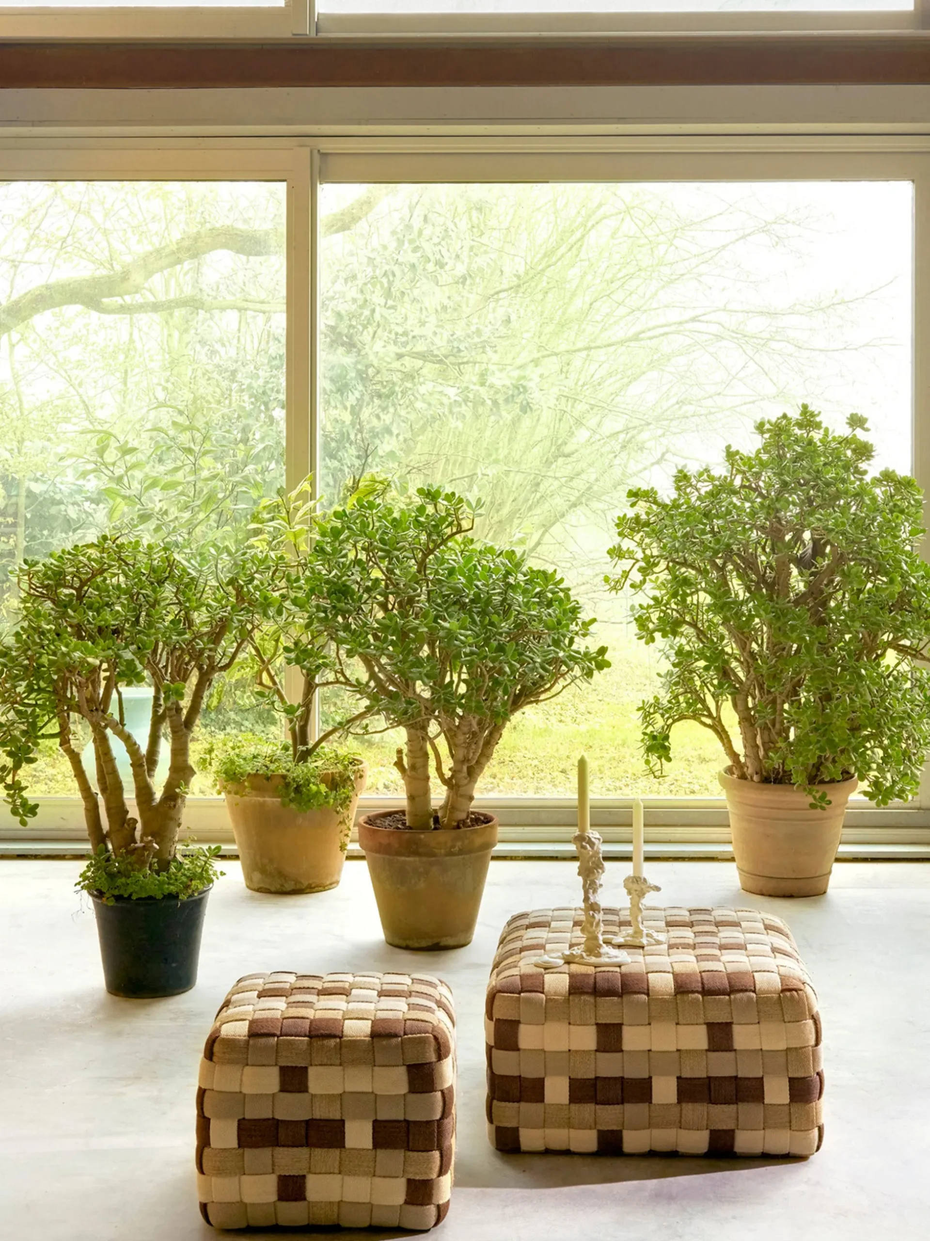Pouf da giardino tessuto a mano Braided