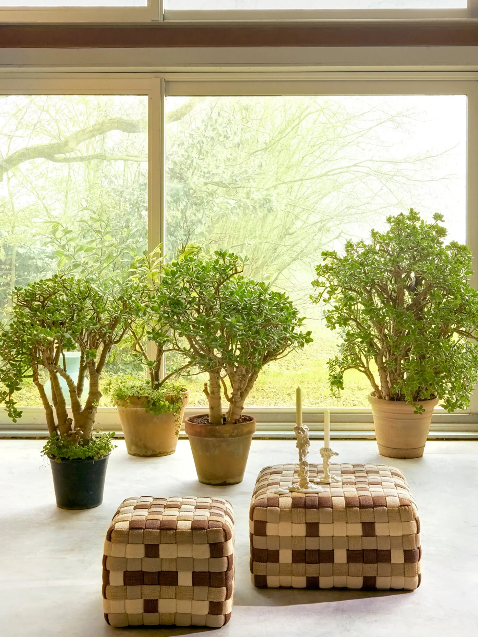 Pouf da giardino tessuto a mano Braided