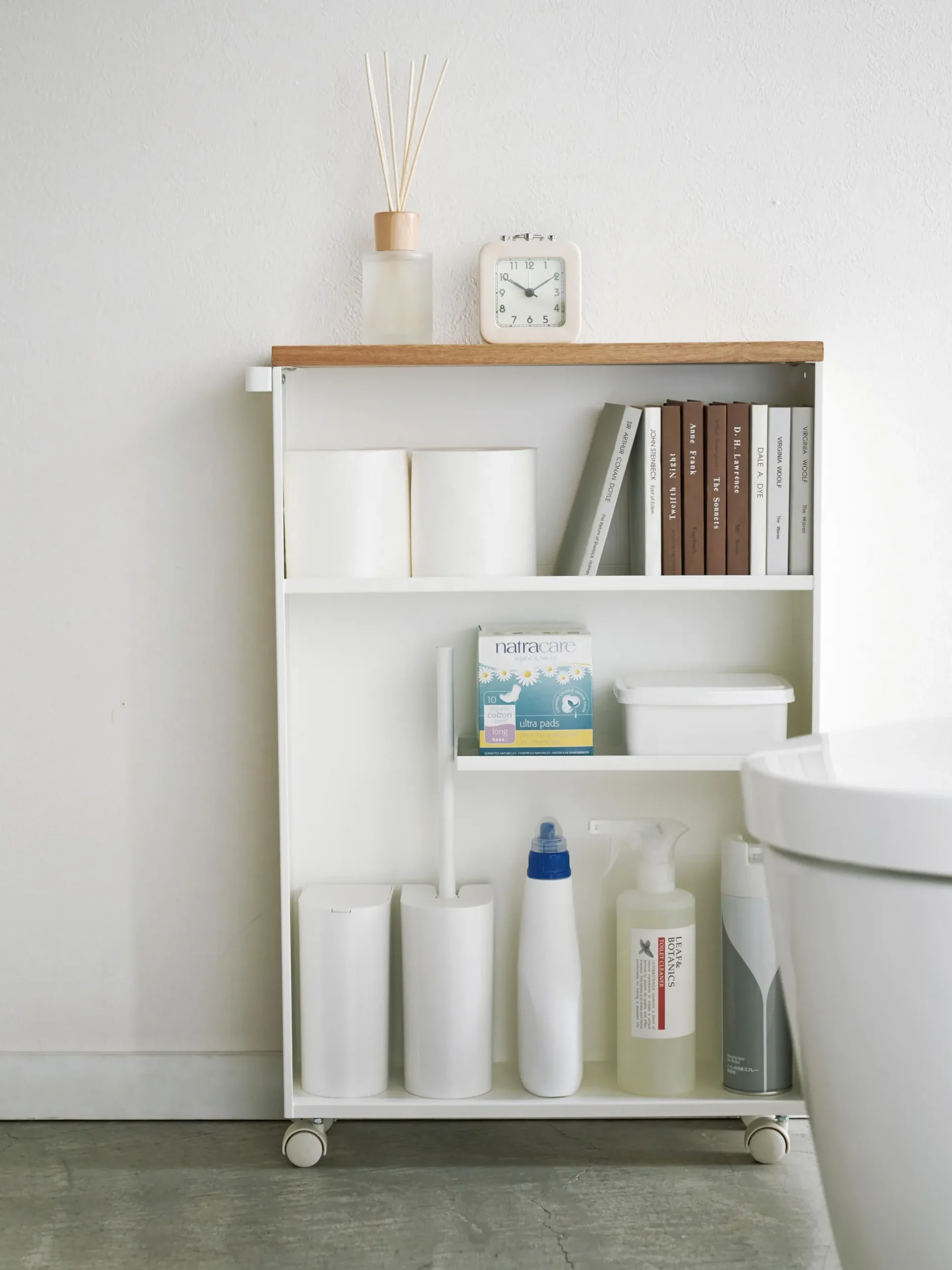 Scaffale da bagno con ruote Tower