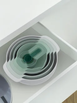 Set ciotole con misurini Nest Plus 9 pz