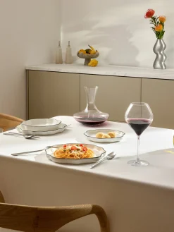 Set di 4 piatti piani in porcellana con Bordo ondulato Bia