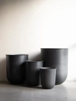 Set di 4 vasi per piante Out