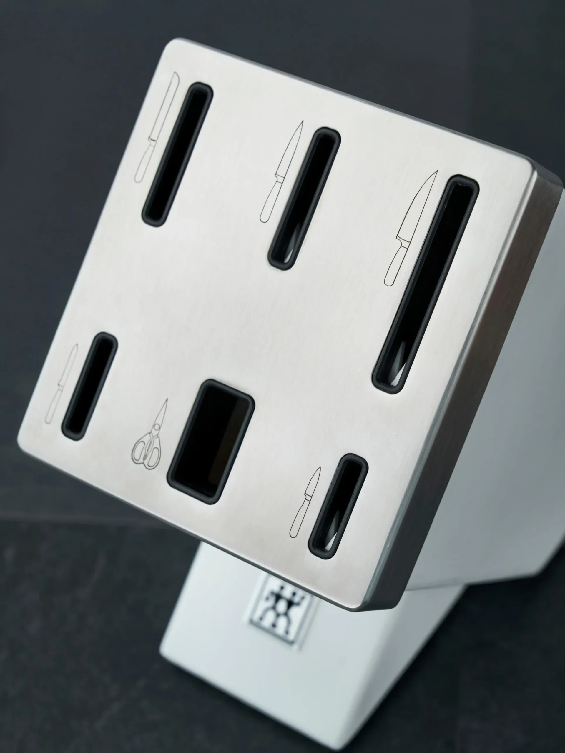 Set portacoltelli autoaffilante con 5 coltelli e 1 forbice Vier Sterne