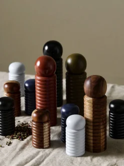 Set saliera e pepiera in legno di albero della gomma Ras, set da 2