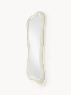 Specchio a figura intera con cornice ondulata Cosimo