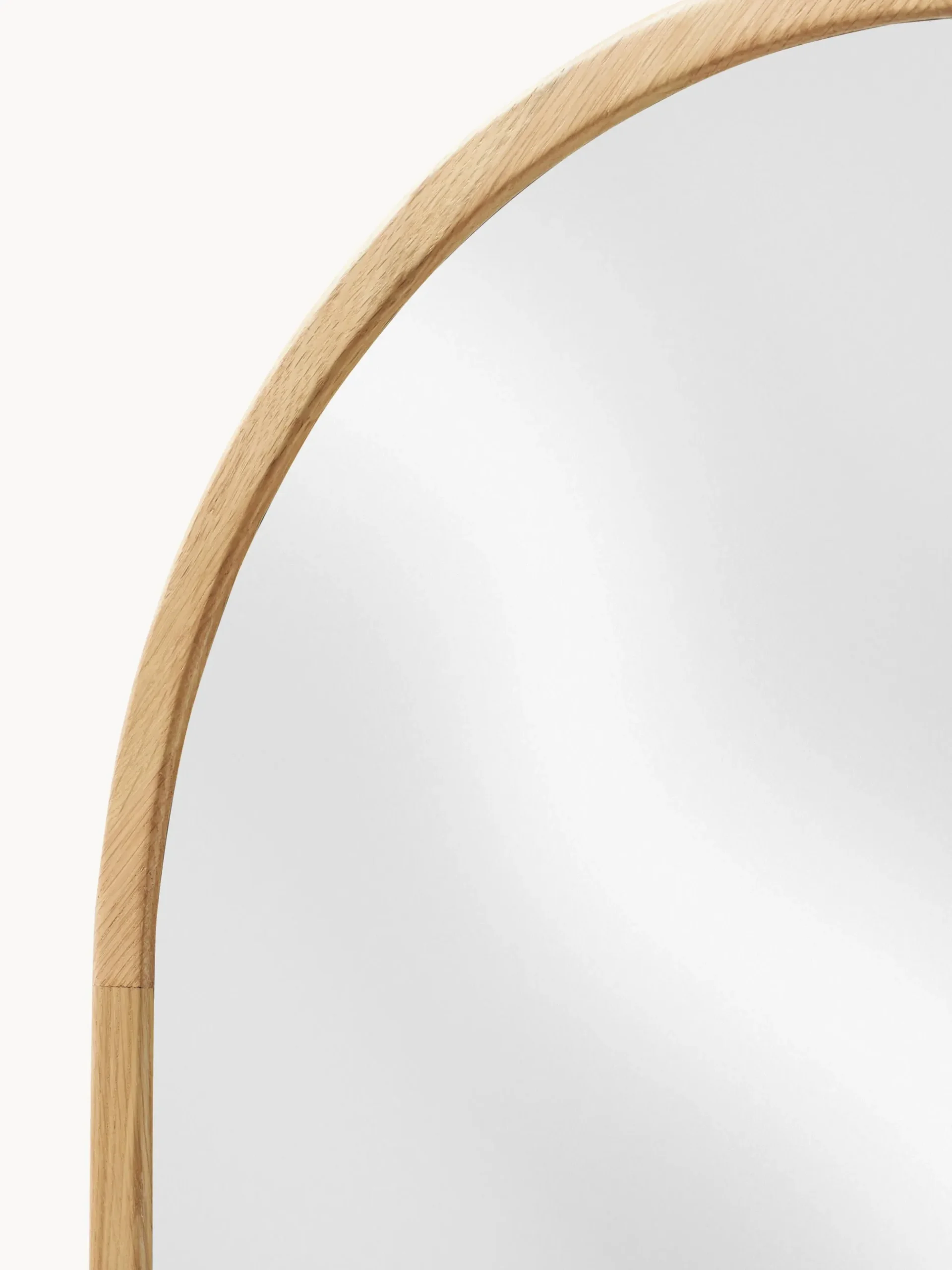 Specchio a figura intera con cornice in legno di quercia Levan