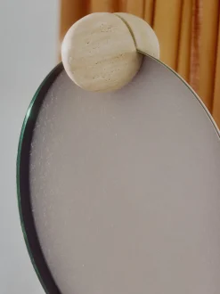 Specchio rotondo da parete Castellum
