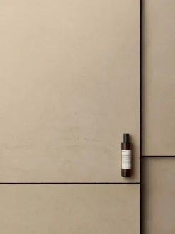 Spray per ambienti Cythera (legnoso, opulento, speziato)