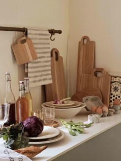 Tagliere in legno di quercia Olina