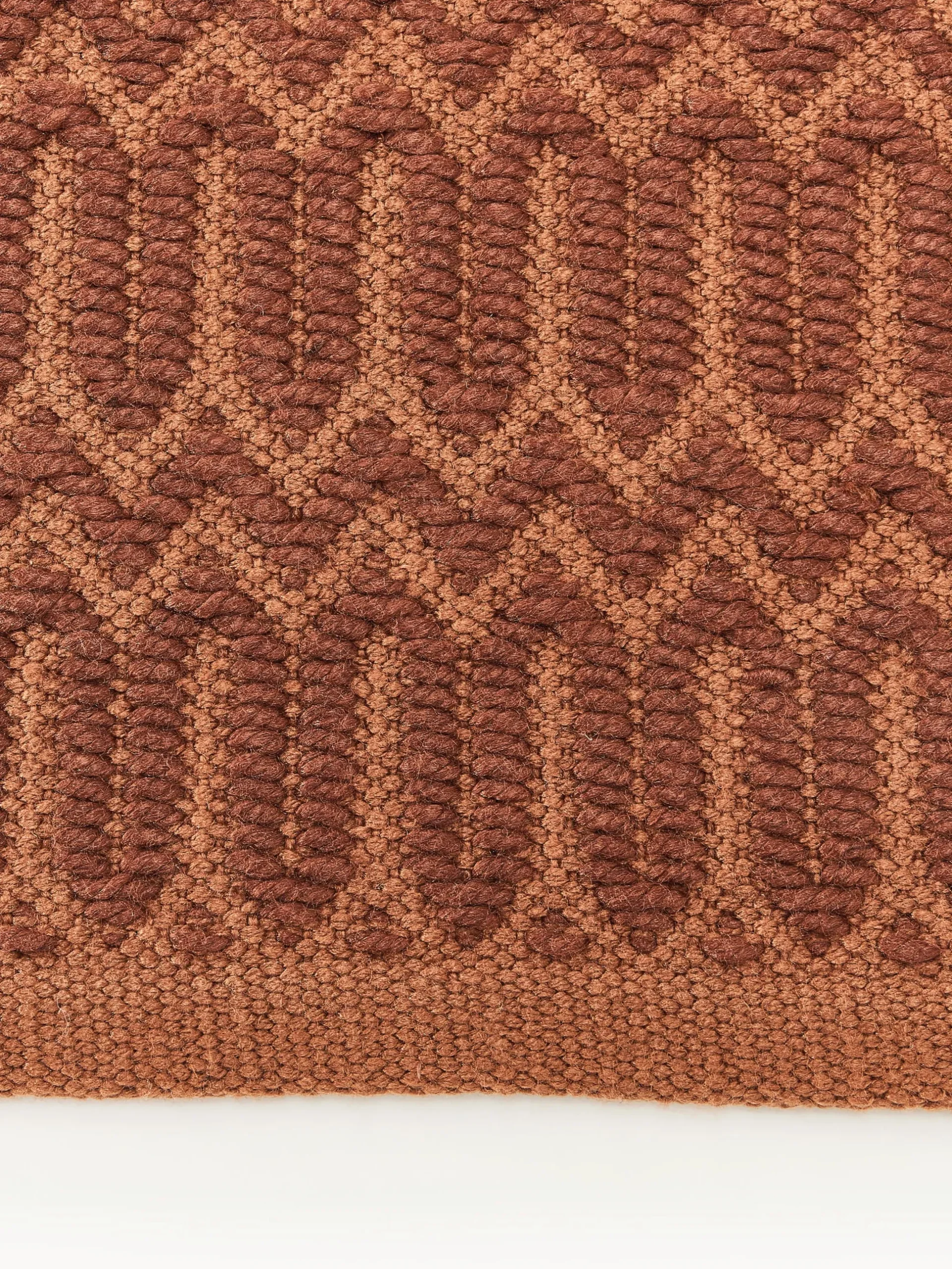 Tappeto da esterno tessuto a mano con motivo geometrico Rune
