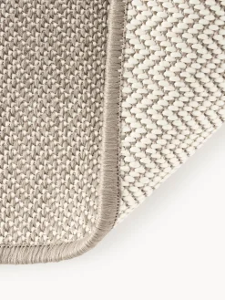 Tappeto reversibile da interno-esterno con motivo zigzag Cort