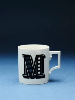 Westwing x MEISSEN, Tazza fatta a mano con motivo decorativo Initials
